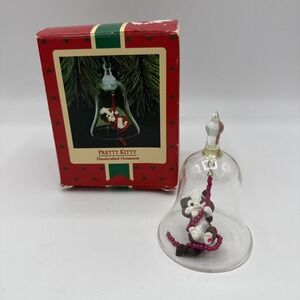 1987 Pretty Kitty Hallmark Keepsake Christmas Ornament Glass Bell
